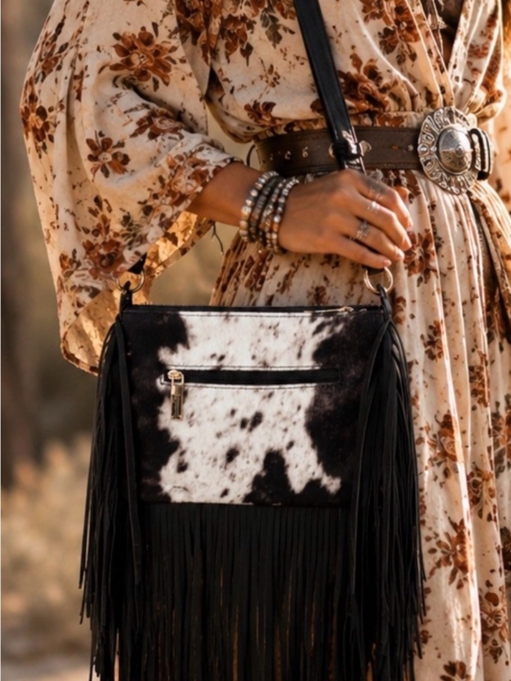 Fringe Cowhide Crossbody Bag - Black & White